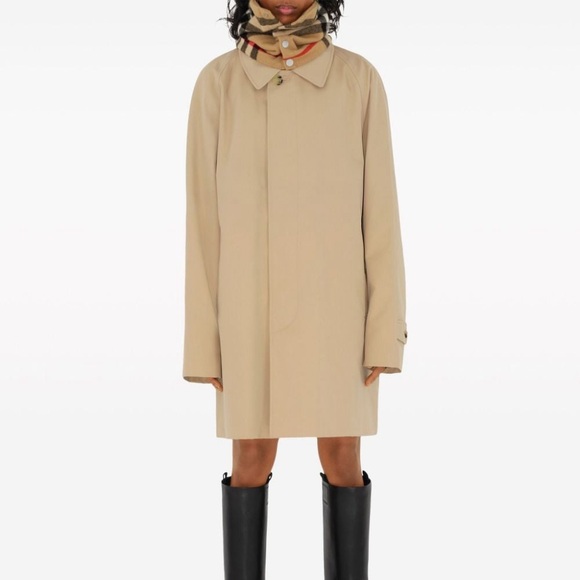 Burberry cashmere snood NWT - Picture 1 of 4